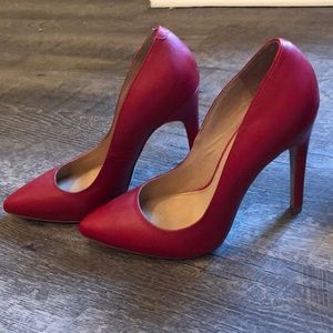 Red Aldo pumps